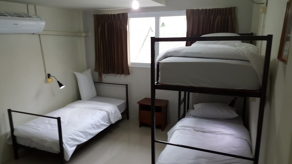 Bangkok Check Inn 35/70