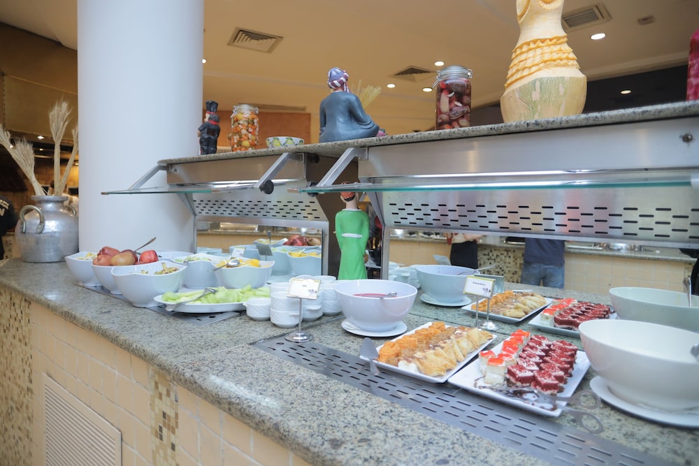 Pyramids Park Resort Cairo 52/65