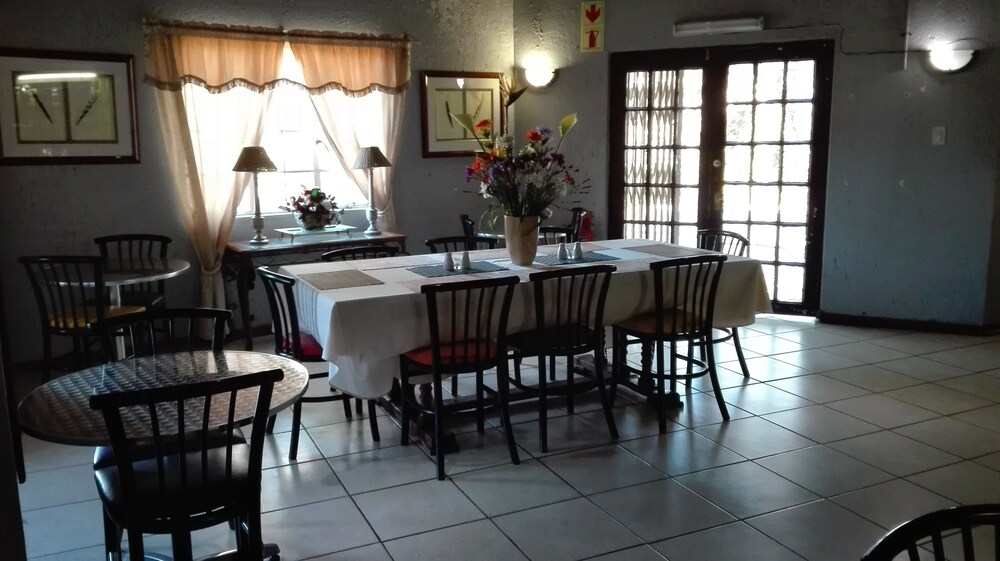 Villa Via - Midrand 48/68