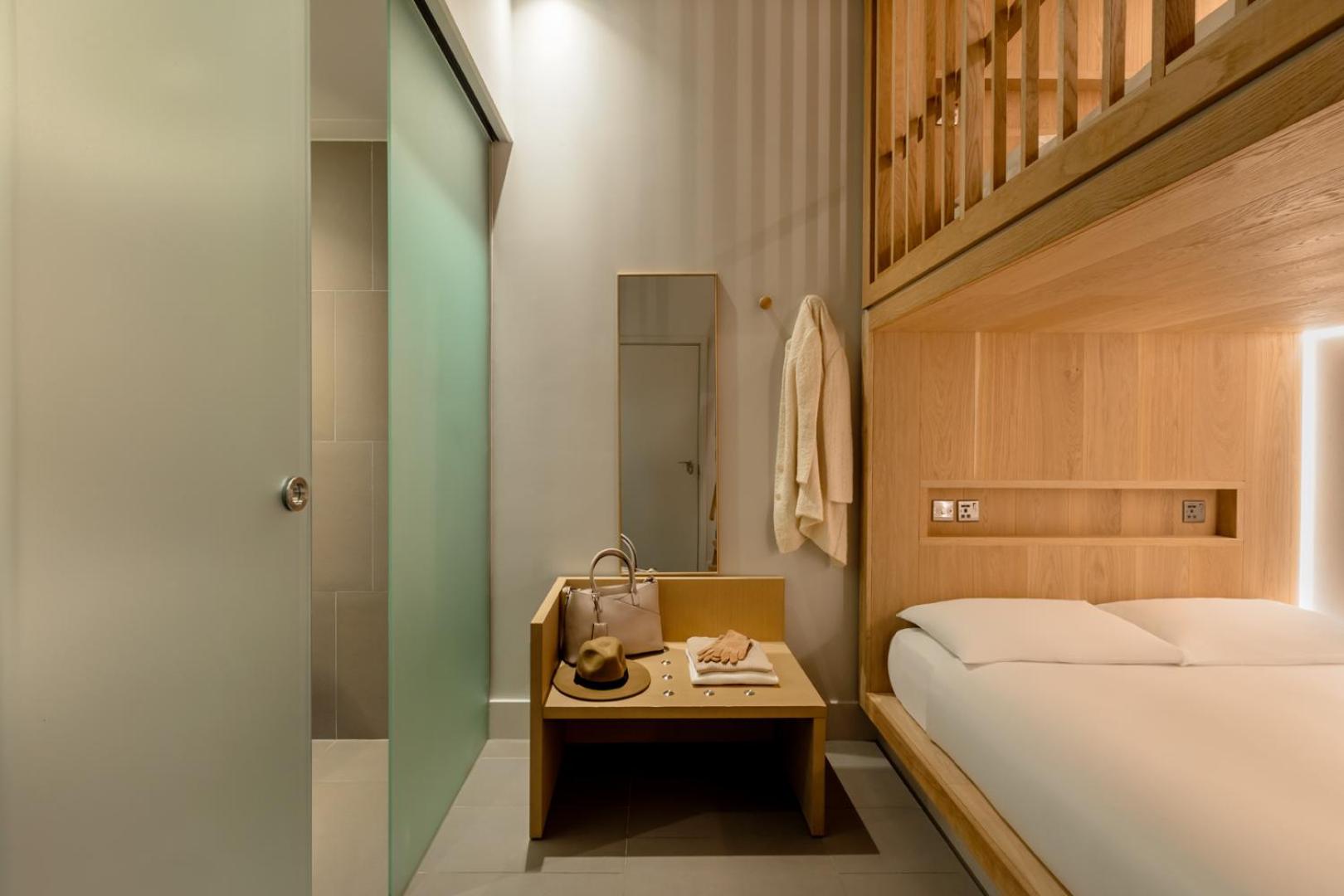 Design, Cocoon 4, No Window
