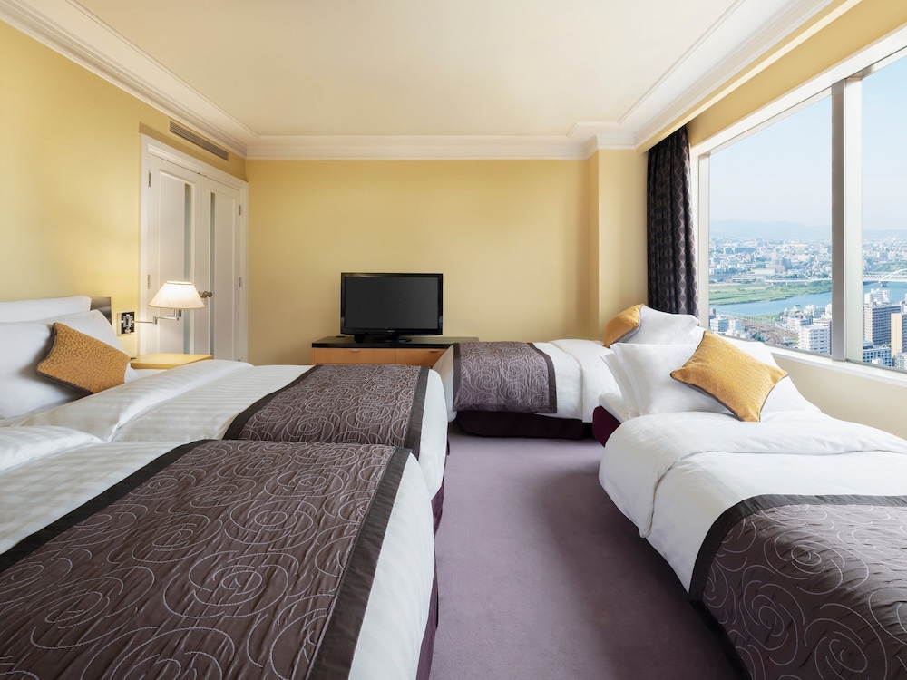 Hotel Hankyu International 12/80