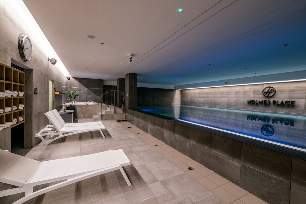 Doubletree By Hilton Wroclaw 12/77