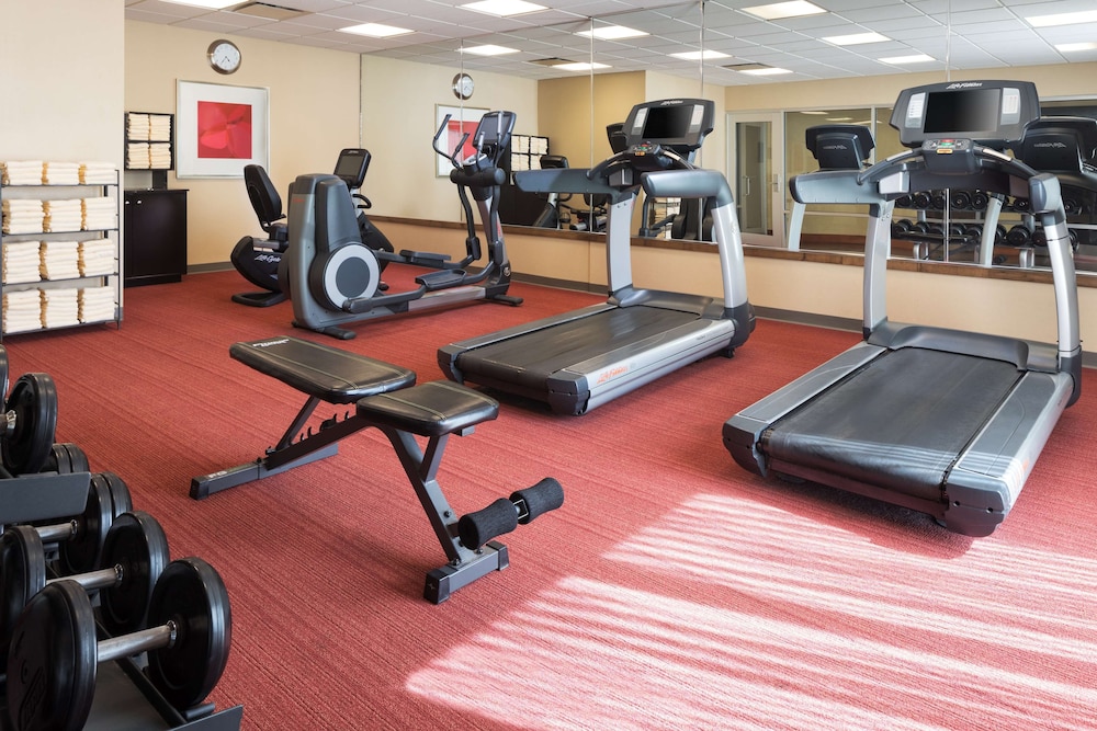 Hyatt Place South Bend / Mishawaka 9/20