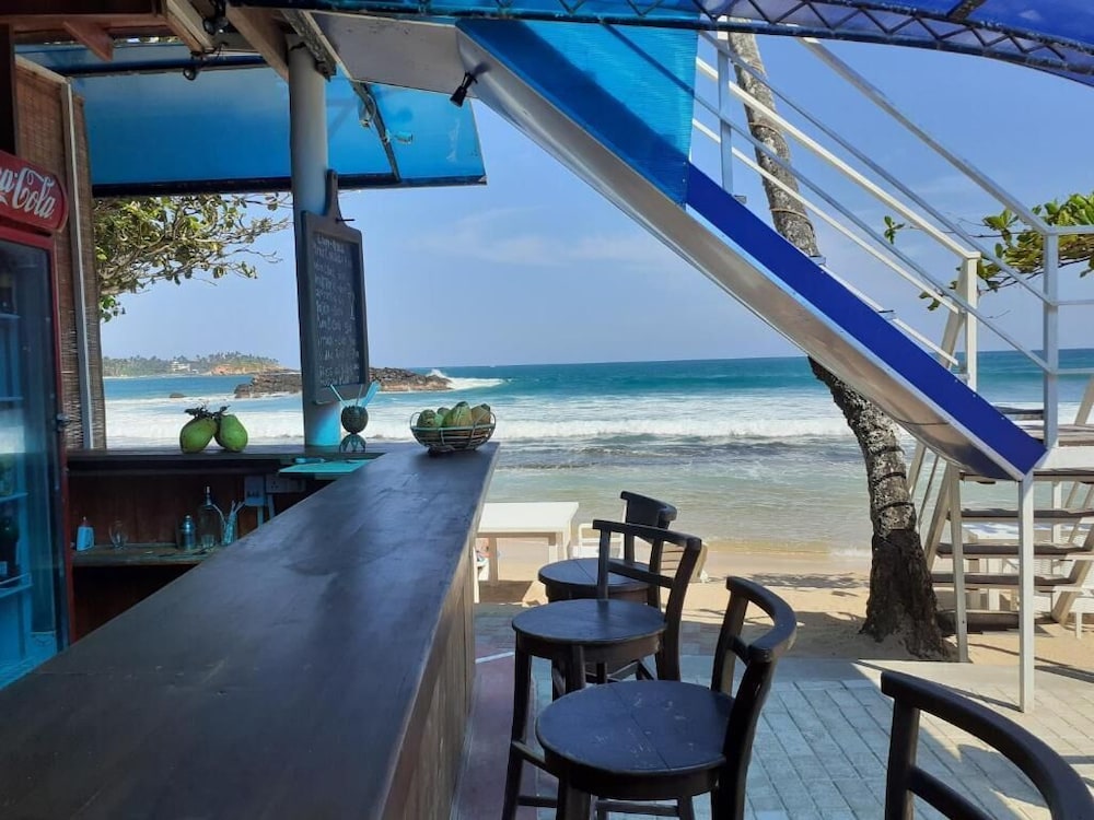 Coral Beach Hotel 9/23