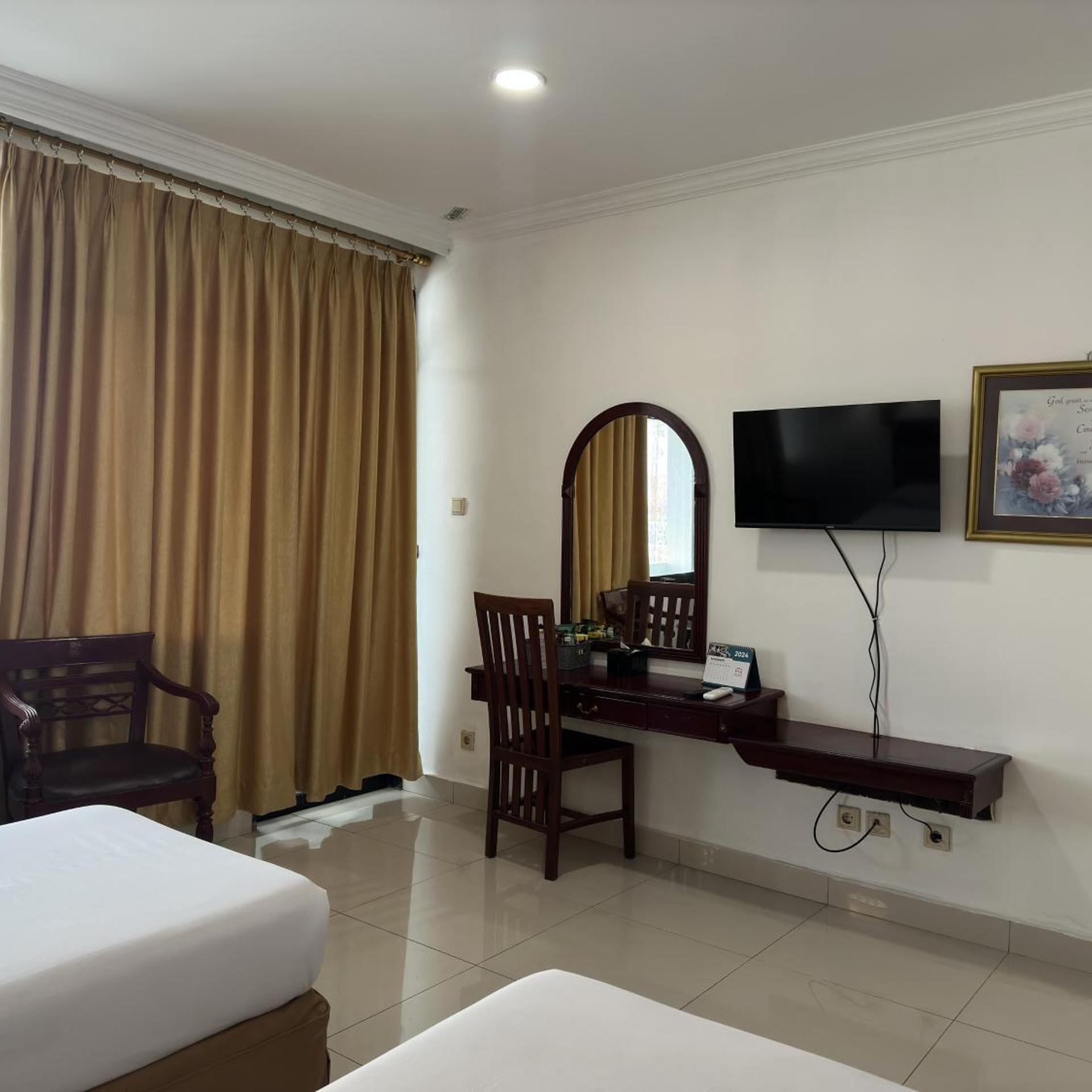 Deluxe, Single Bed