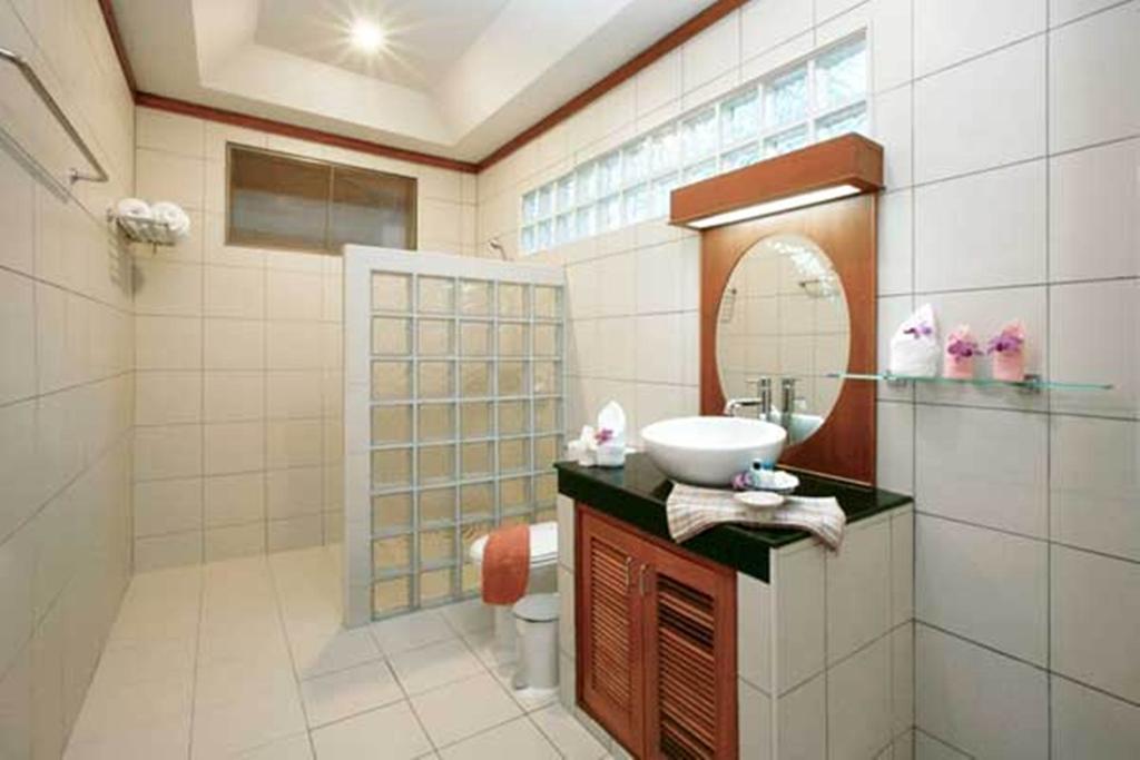 Lipa Lodge Beach Resort 43/43
