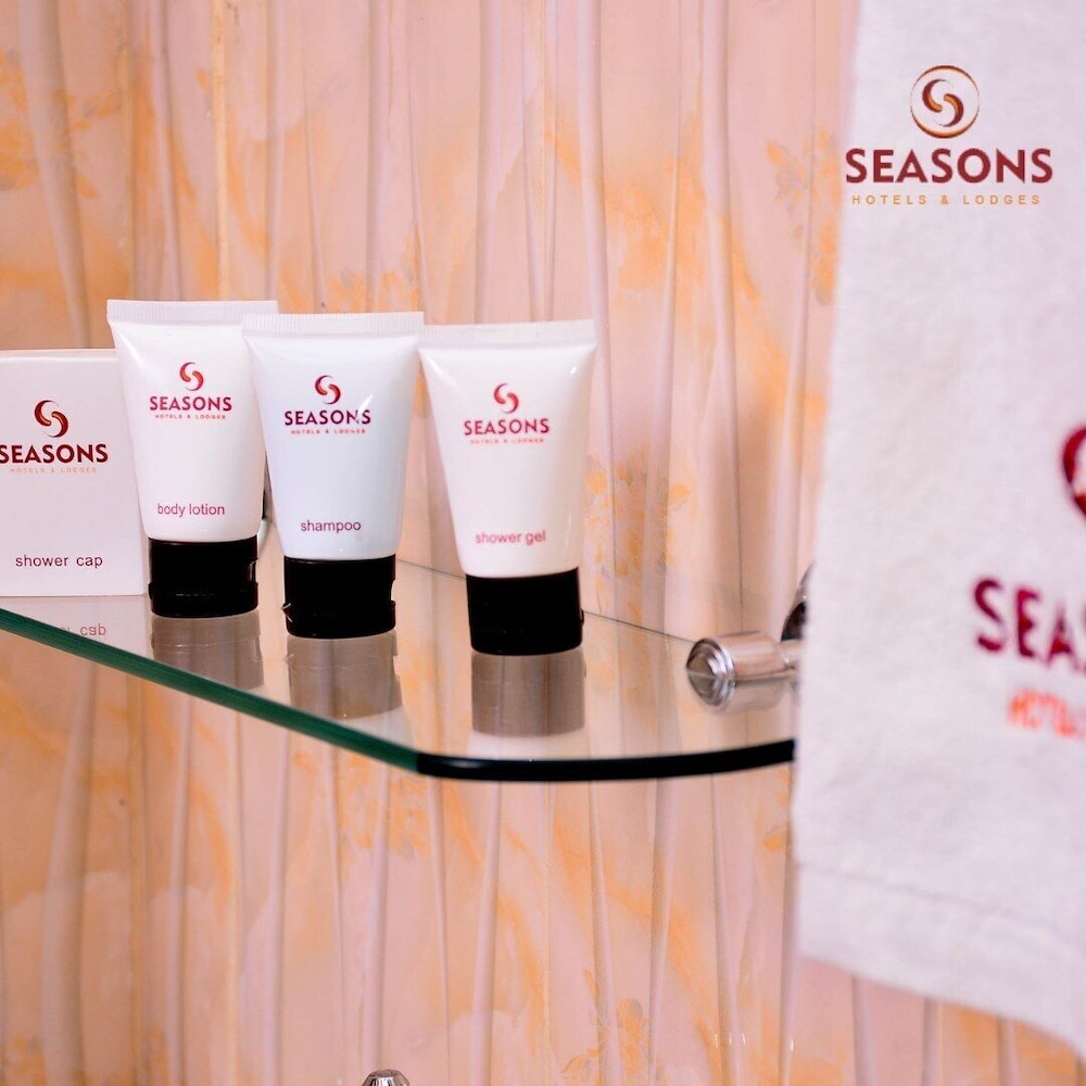 Seasons Airport Hotel 16/27
