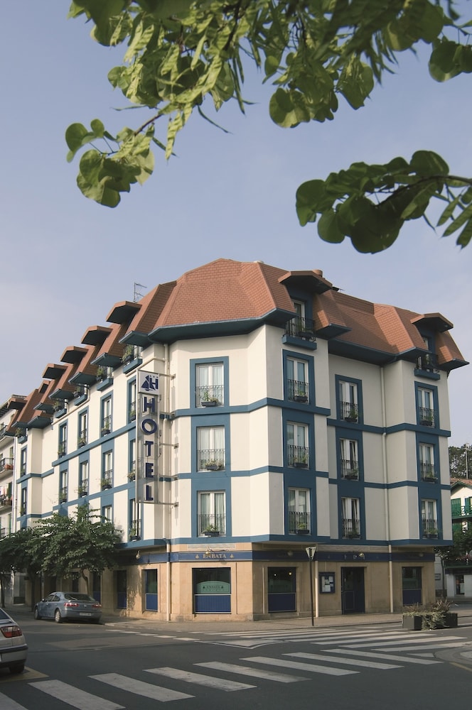 Jauregui Hotel 3/64