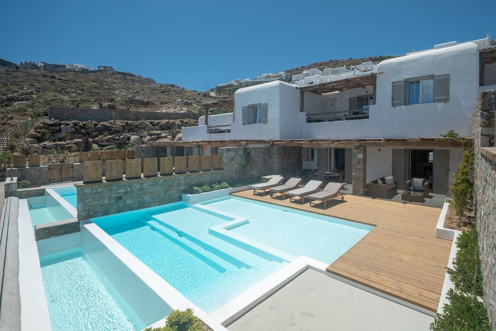 Amaris Mykonian Residence 44/50