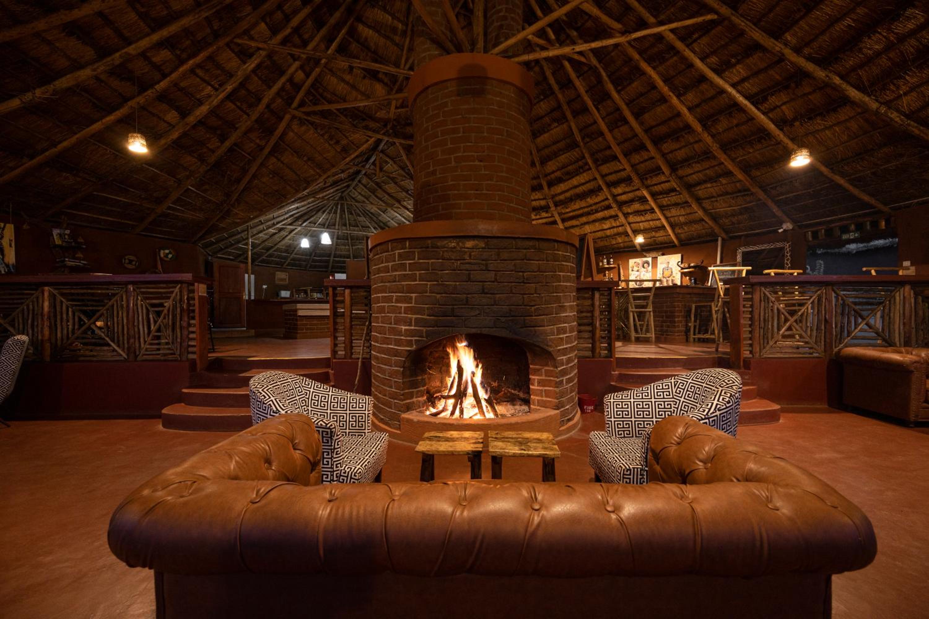 Africa Safari Maasai Boma 37/58
