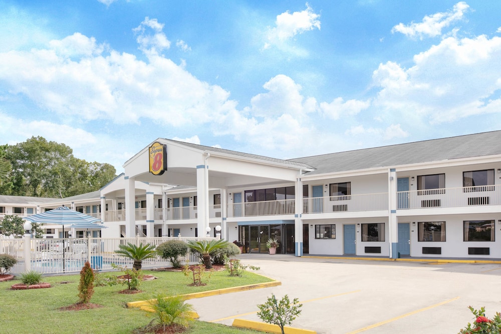 Super 8 By Wyndham Ocean Springs Biloxi 3/43