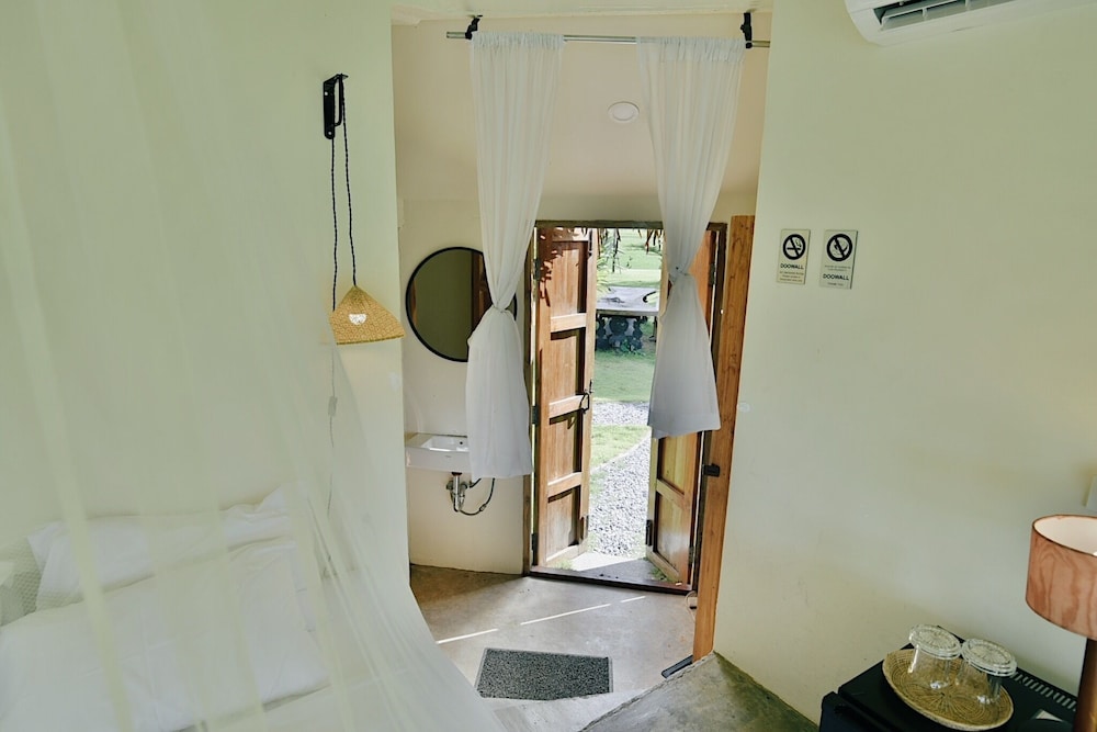 Doowall Hotel 50/52