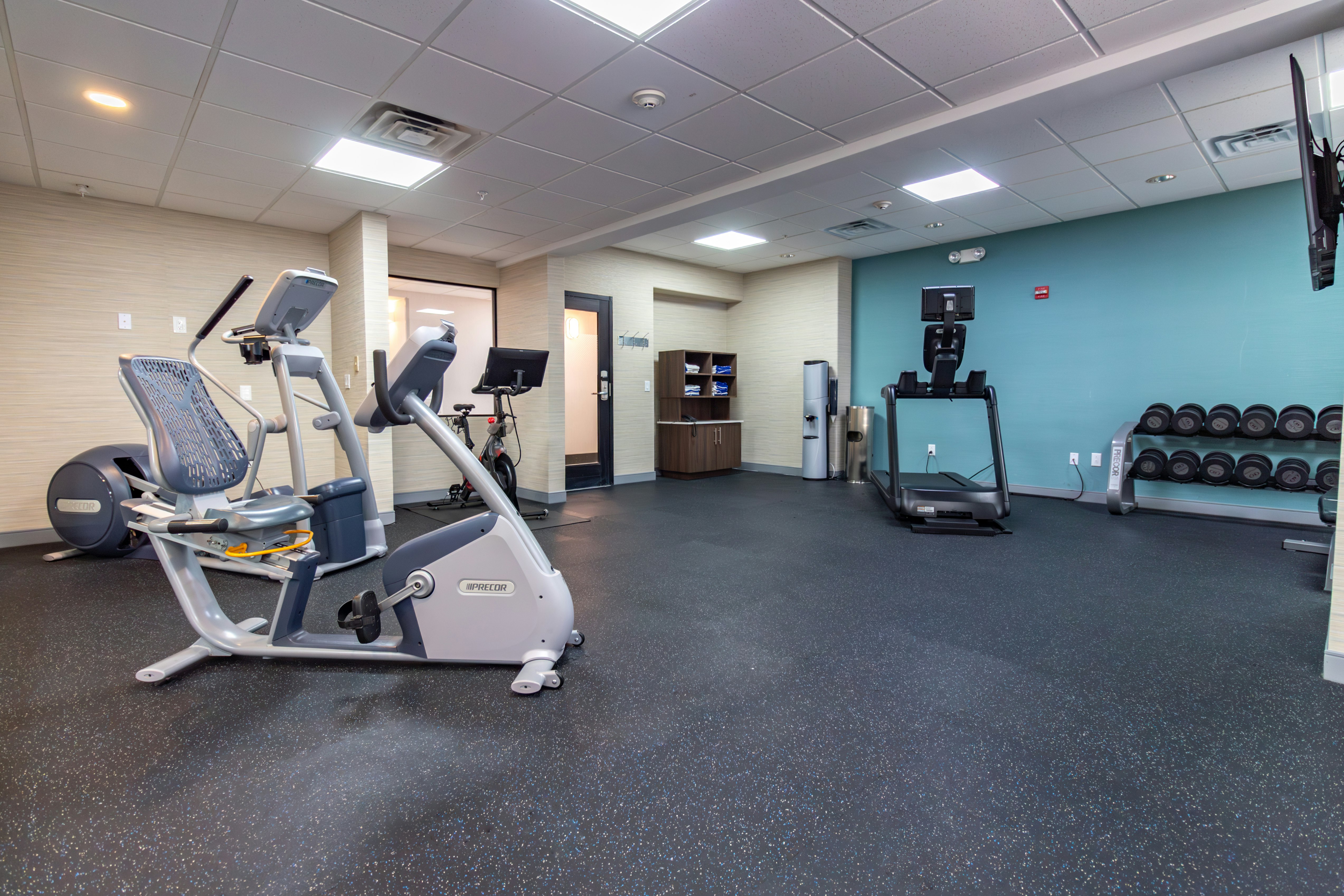 Hampton Inn & Suites Denton 35/59