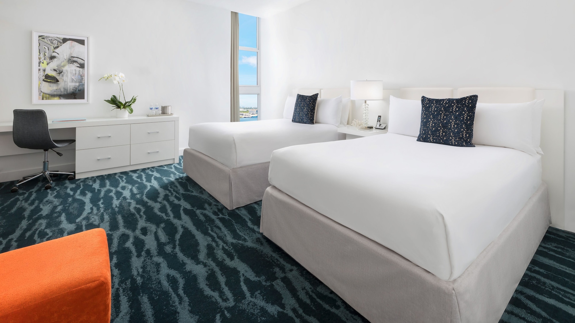 CLASSY, DOUBLE BED