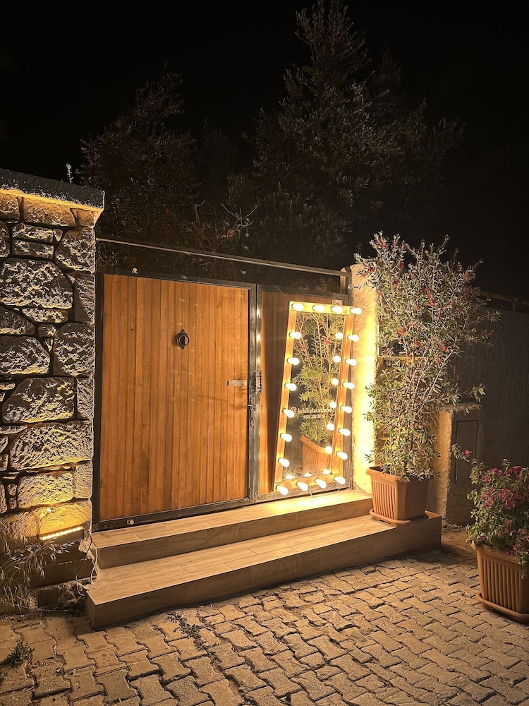 Kekik Alacati Otel 20/50