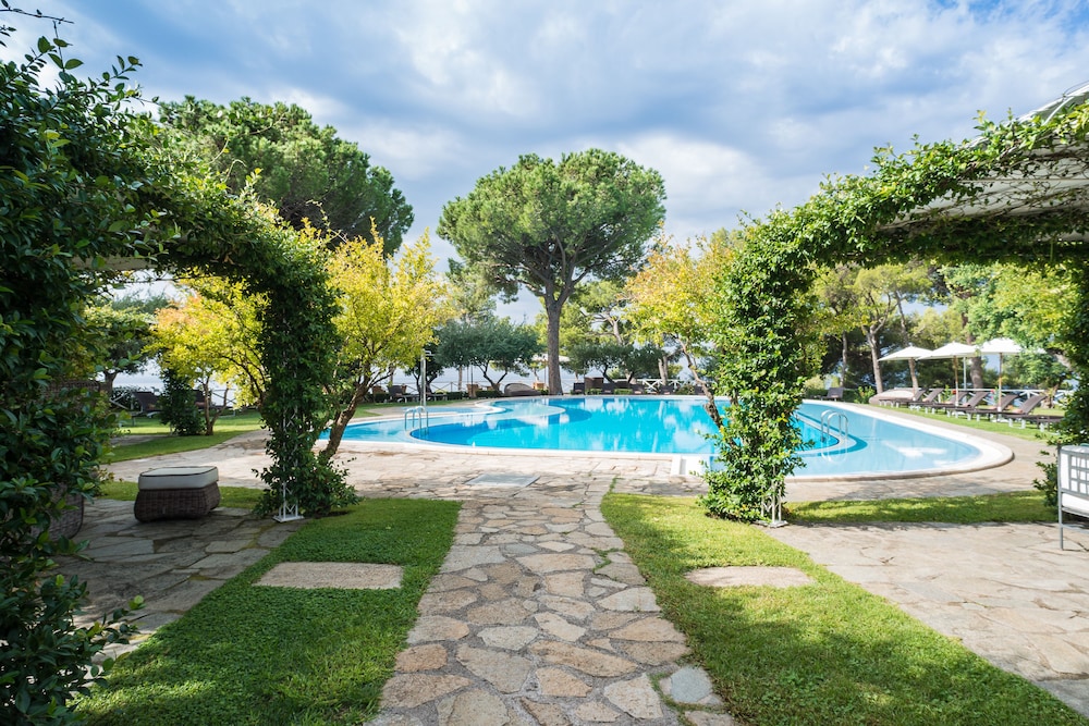 Santavenere Hotel 9/71