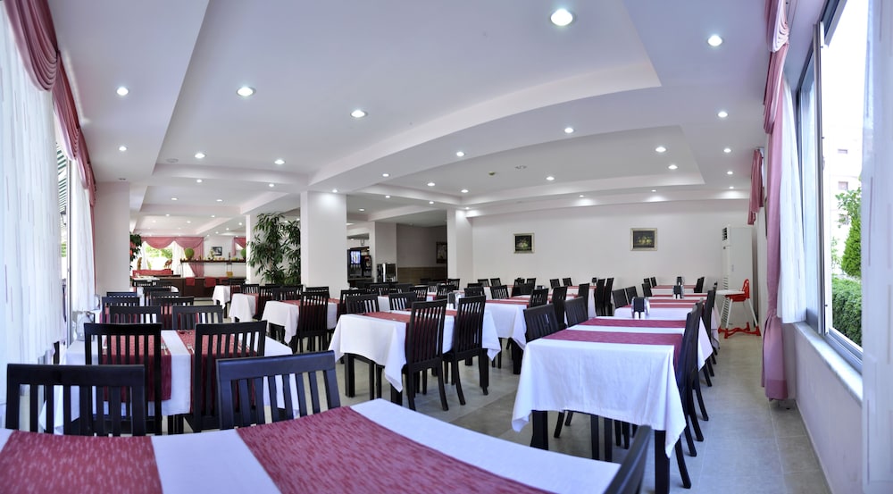 Erkal Resort Hotel 32/35