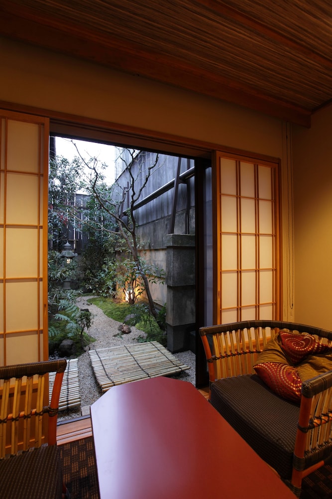 Kyokoyado Yasaka Yutone 37/50