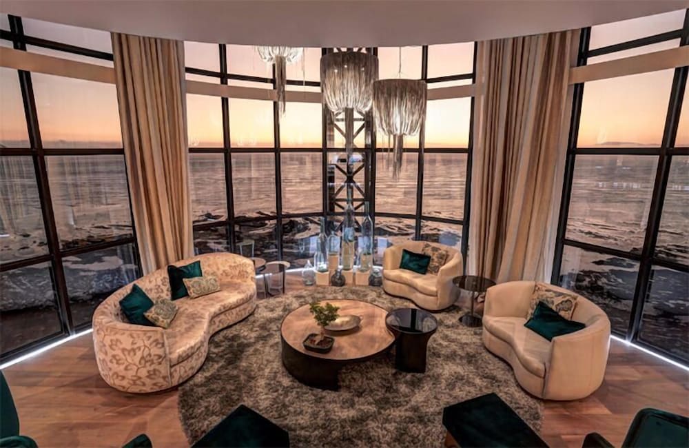 Ocean View Penthouse 32/41