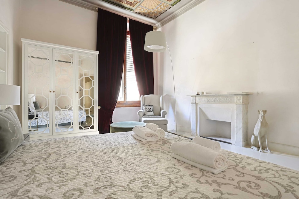 Luxury Apartment in Central Florence 18/50