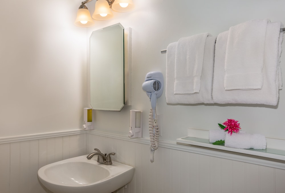 The Southernmost Inn - Adult Only 31/60
