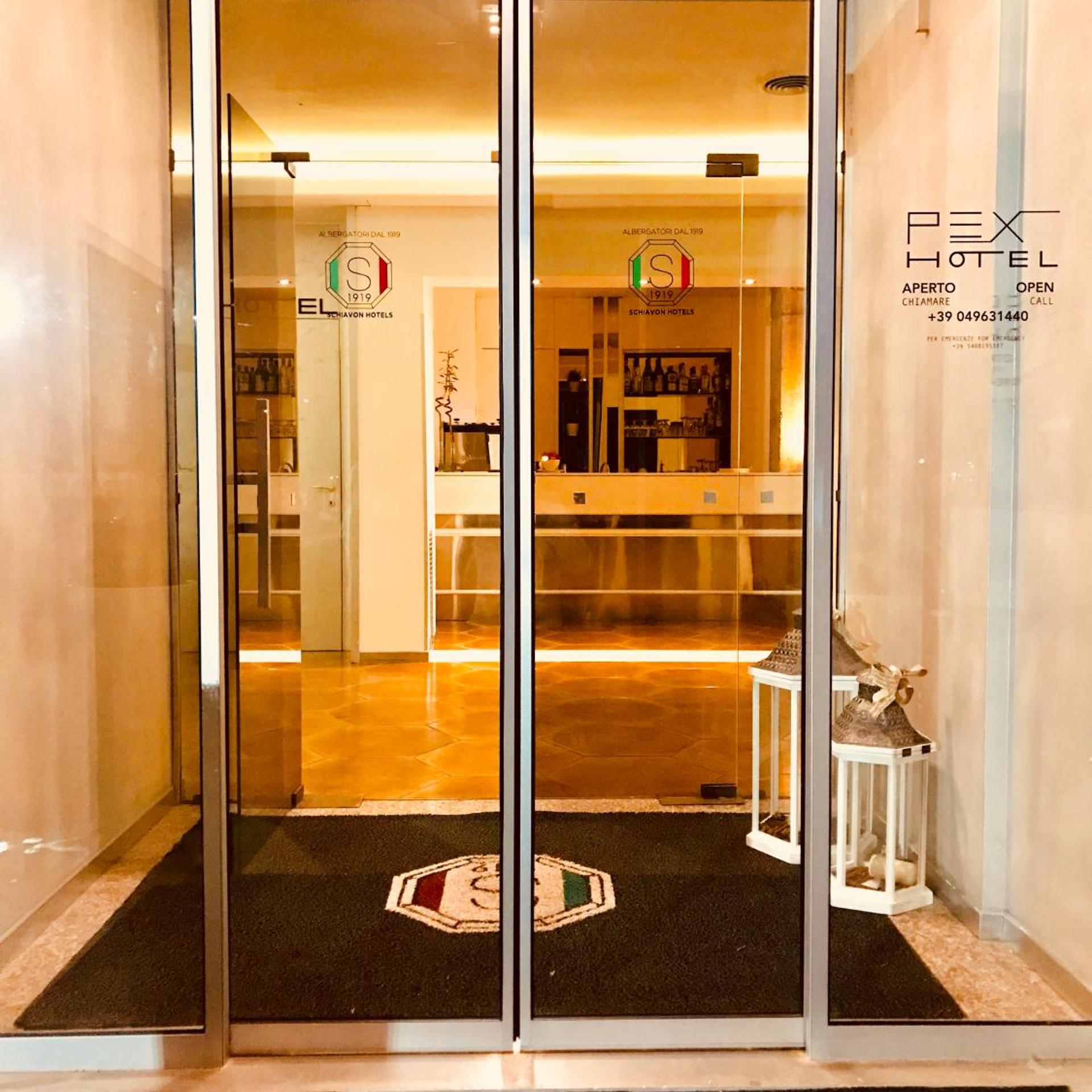 Hotel Pex 36/56