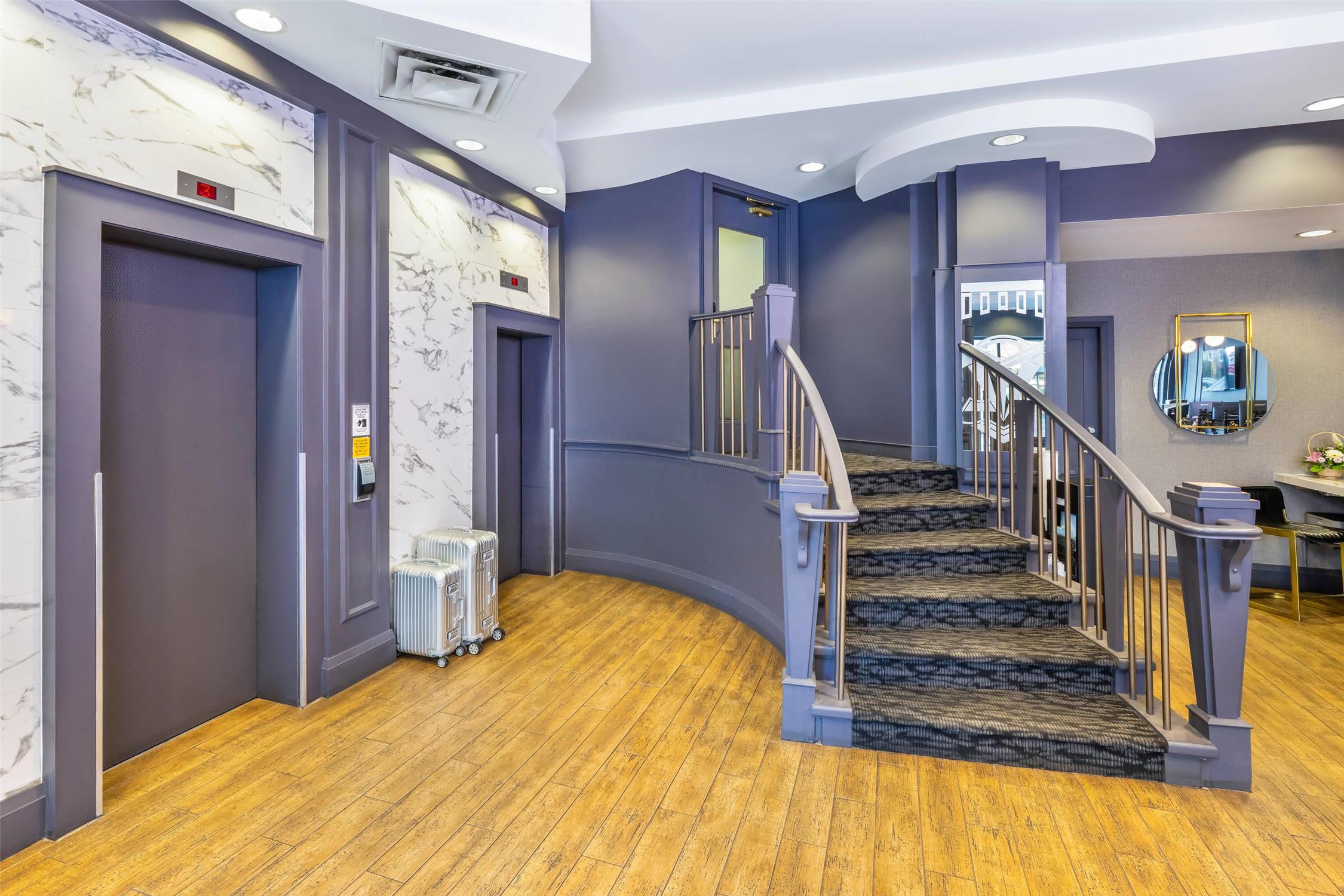 Quality Inn & Suites Downtown Vancouver 55/67
