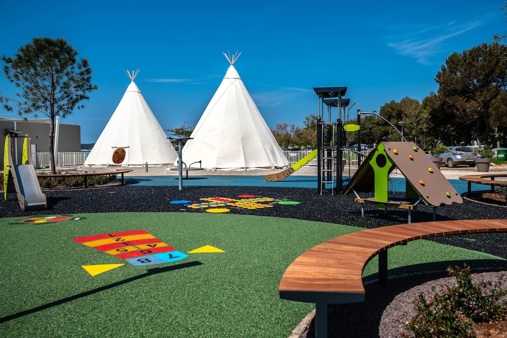 Arena Grand Kazela Camping Homes 35/50