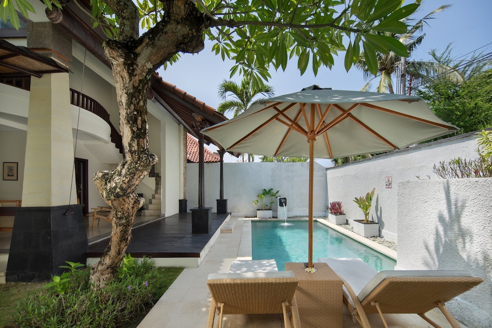 The Club Villas 23/50