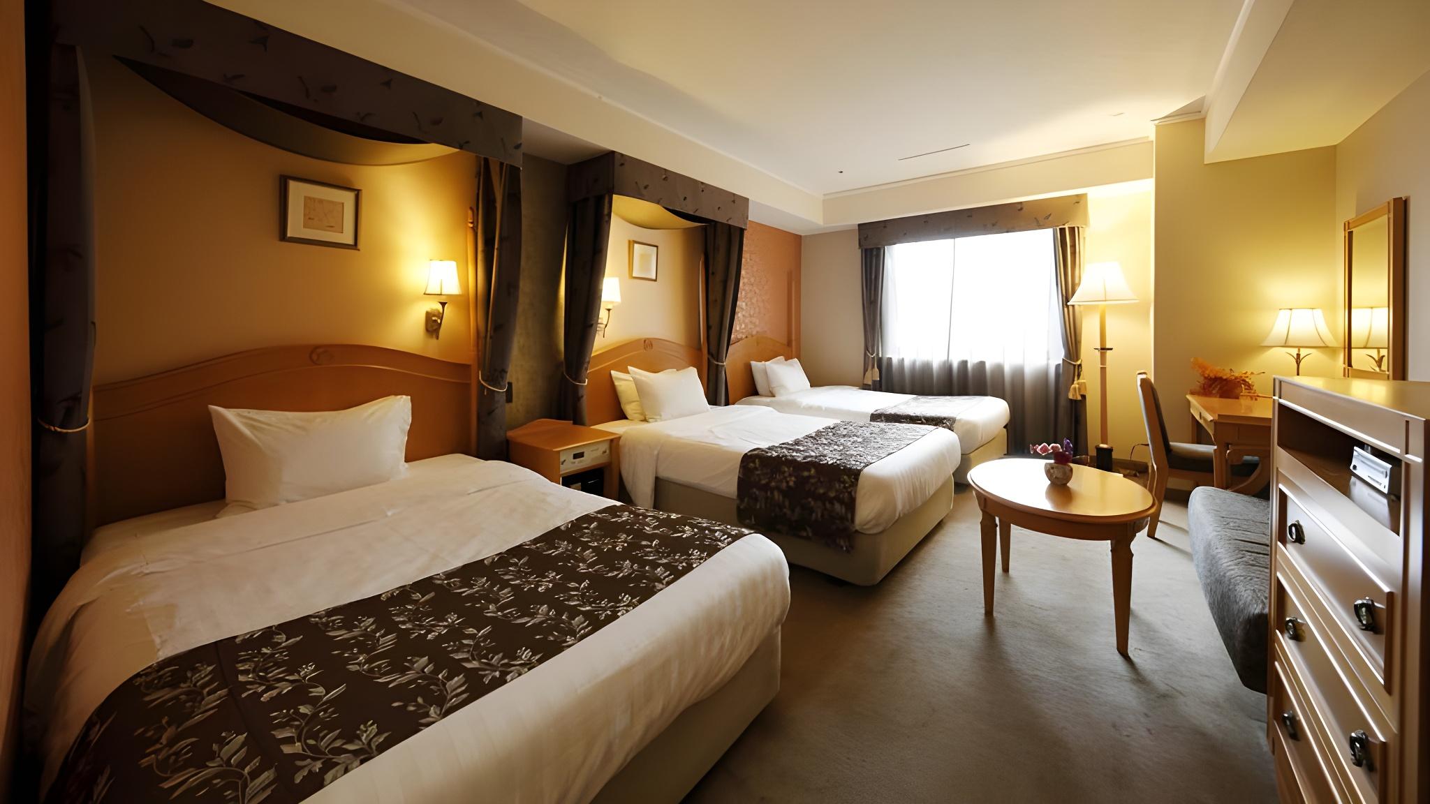 Standard, Twin Beds