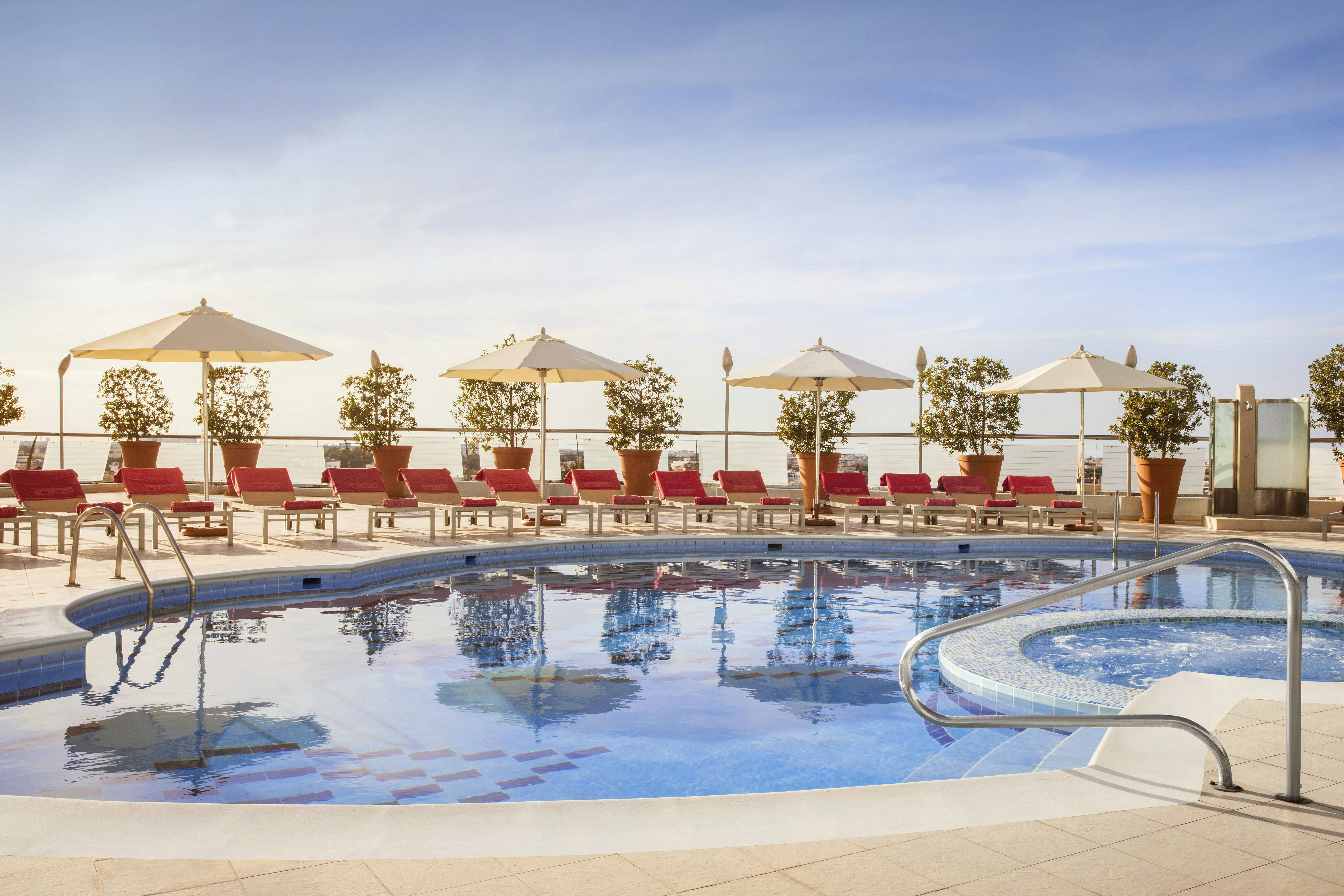 Towers Rotana Hotel 22/49