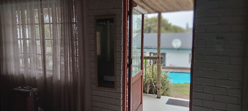 African Sands B&B 4/50
