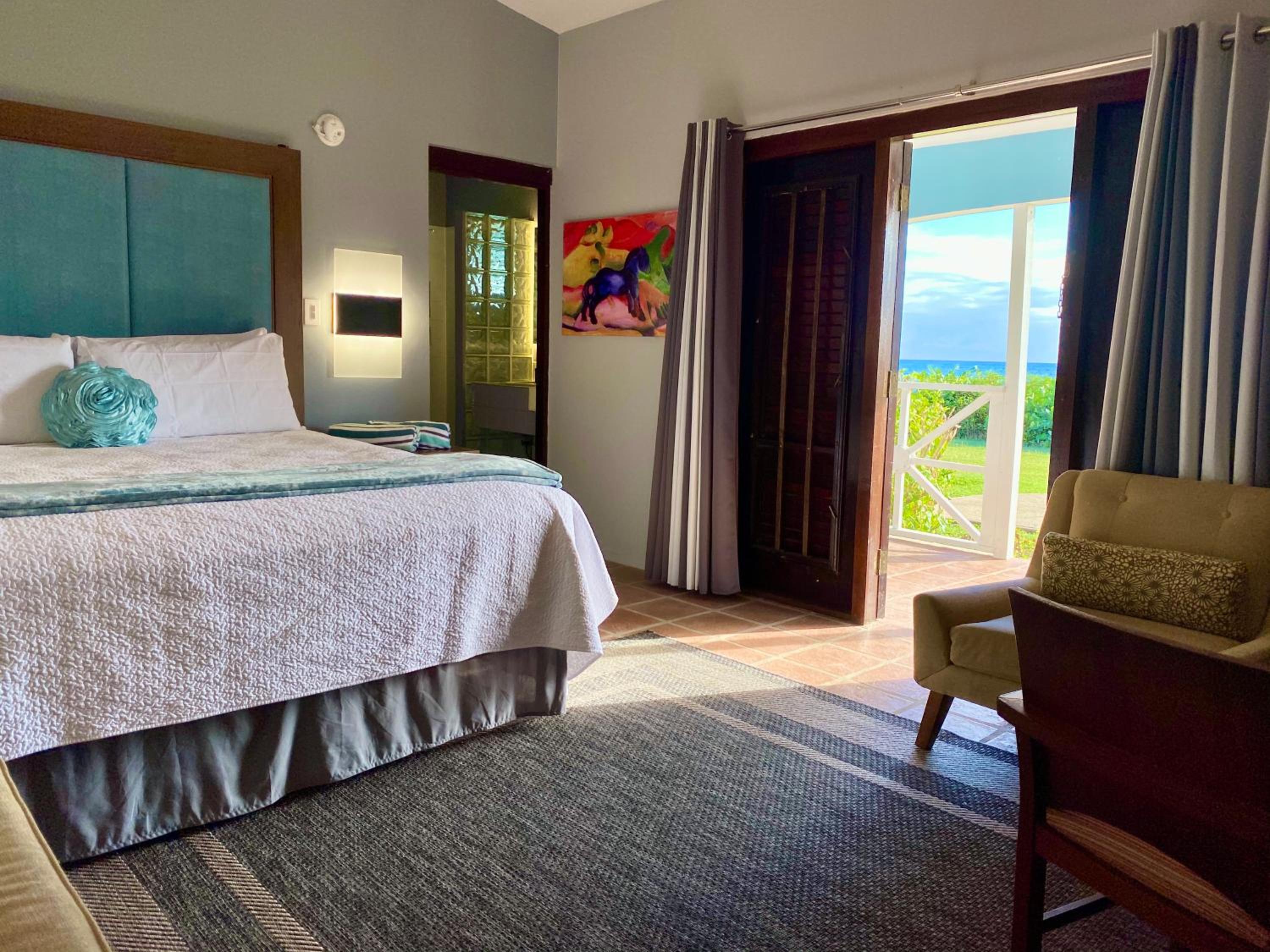 Lanai, King Bed, Ocean Front