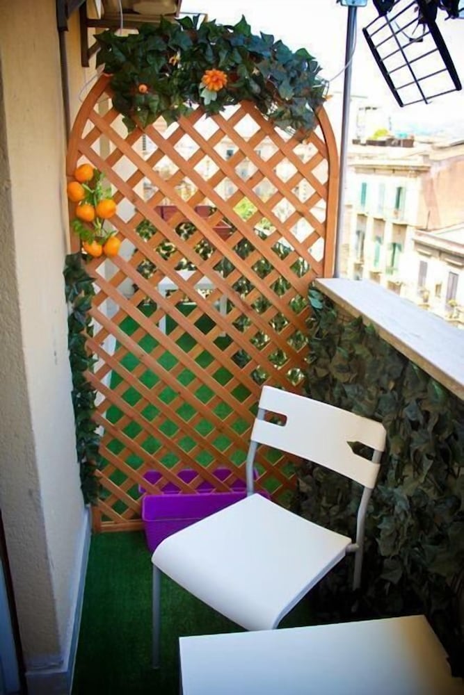 Antadia B&B 49/63
