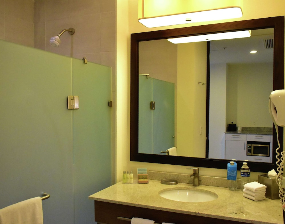 Hampton Inn by Hilton Ciudad del Carmen Campeche 11/50