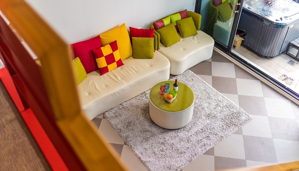 Tongyeong Honey Spa Pension 39/50