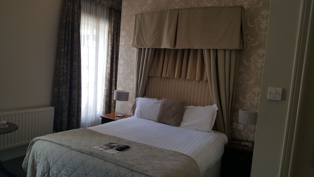 Mercure Salisbury White Hart Hotel 12/71
