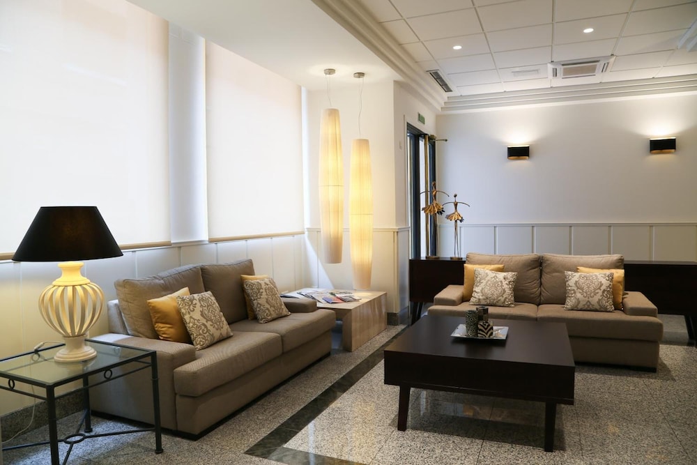 Hostal Carlos Iii 30/43
