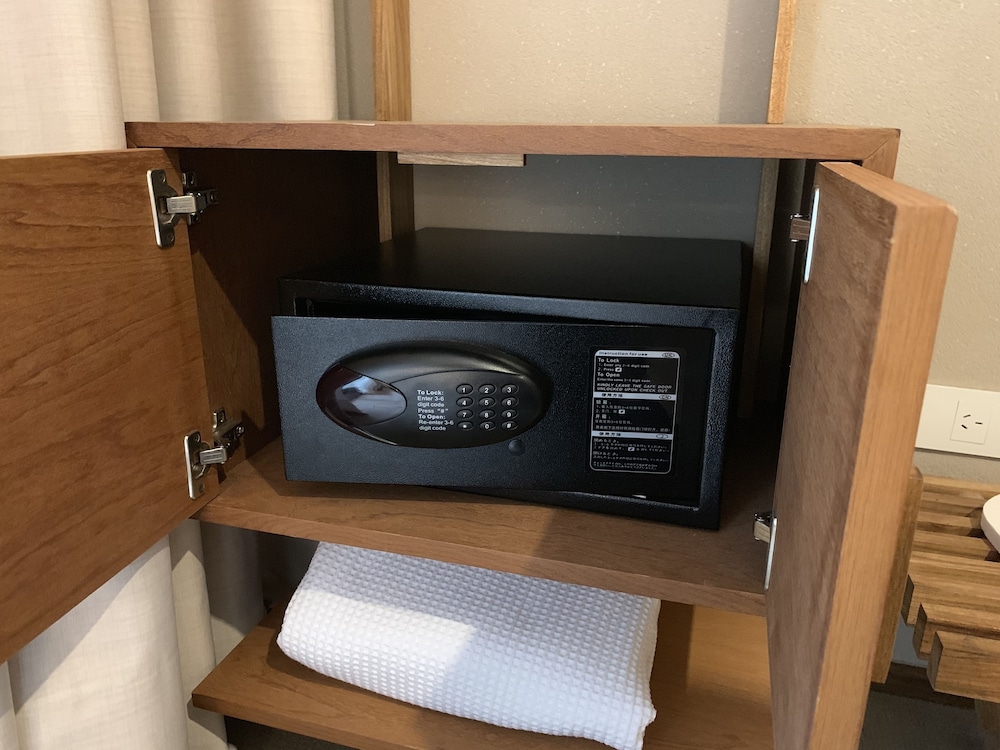 AQ テーラード スイーツ 写真2