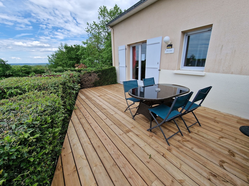 LES TERRASSES DE SAUMUR HOTEL & SPA 71/78