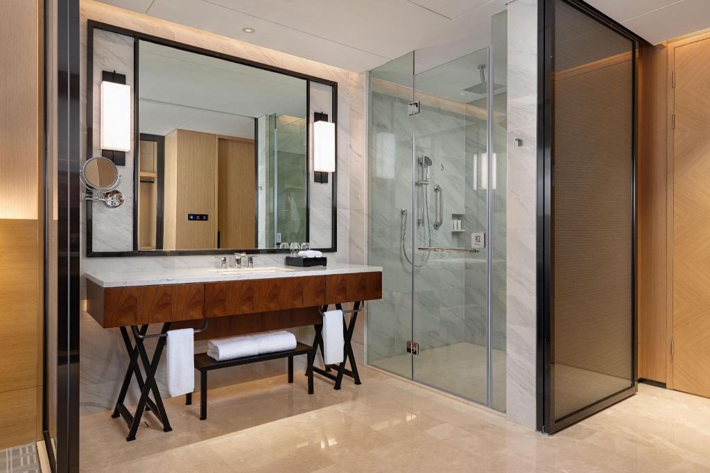 غرفة تنفيذية، Radisson Hangzhou Qianjiang 9/10