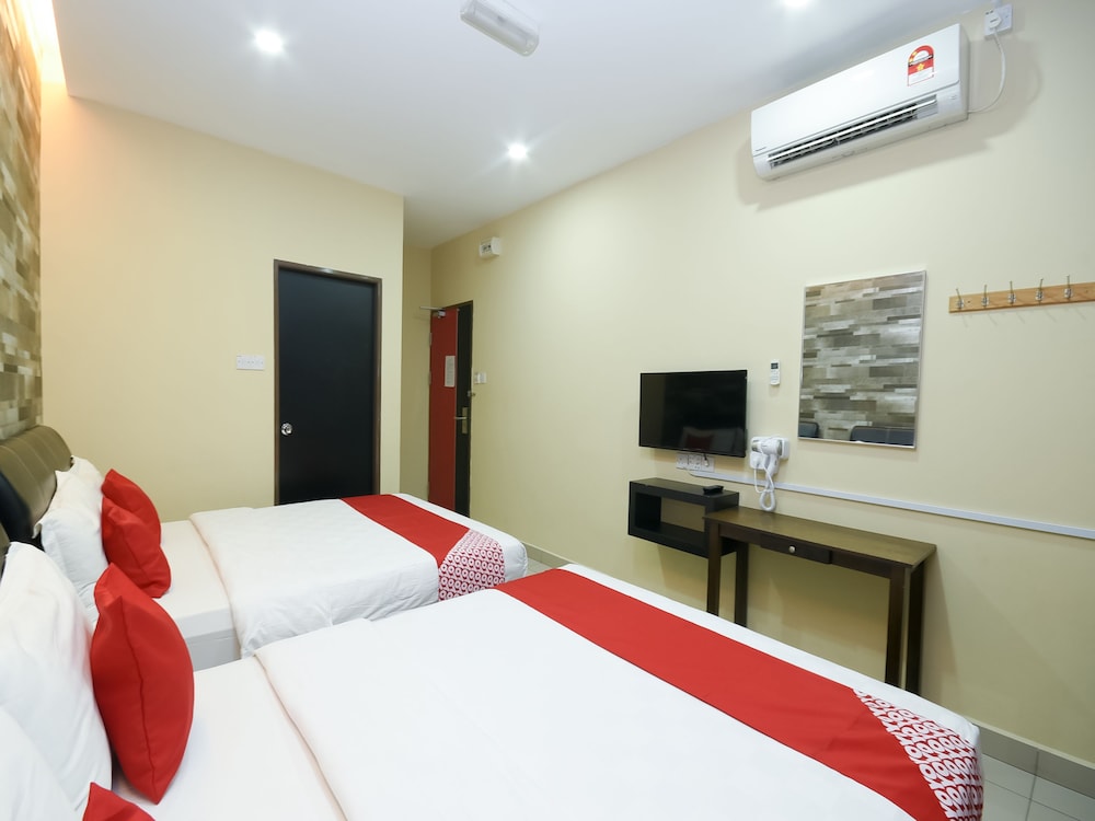Hotel O Ys Inn 16/26