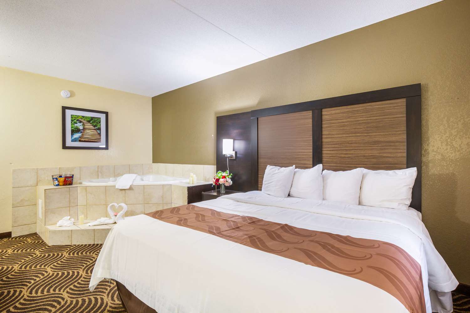 Room, King Bed