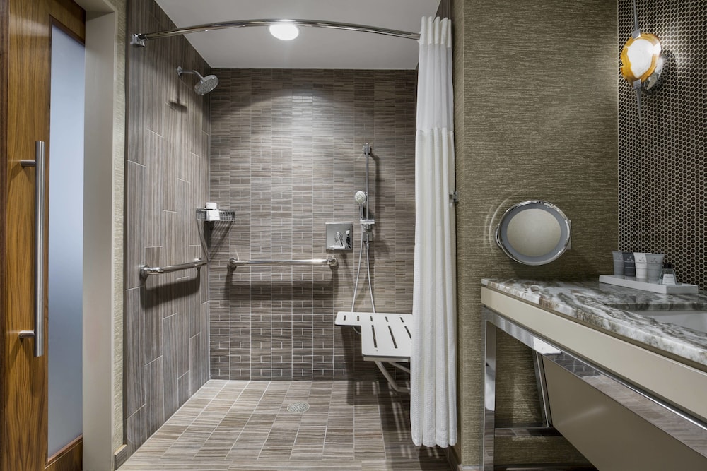JW MARRIOTT AUSTIN 30/75