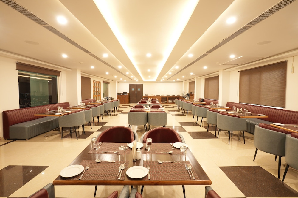 Hotel Siddhartha International 36/46