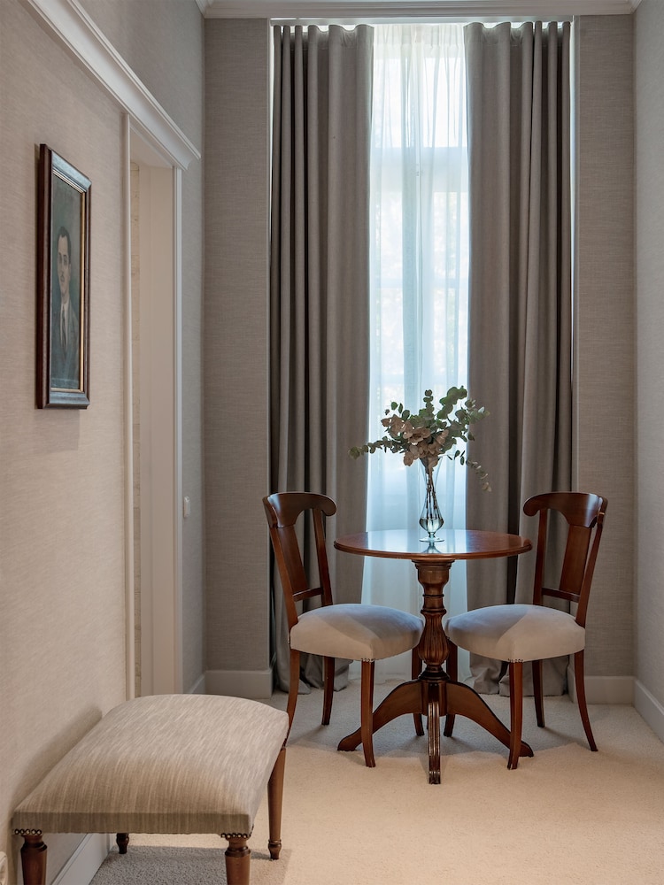 THE KEFALARI SUITES 21/33