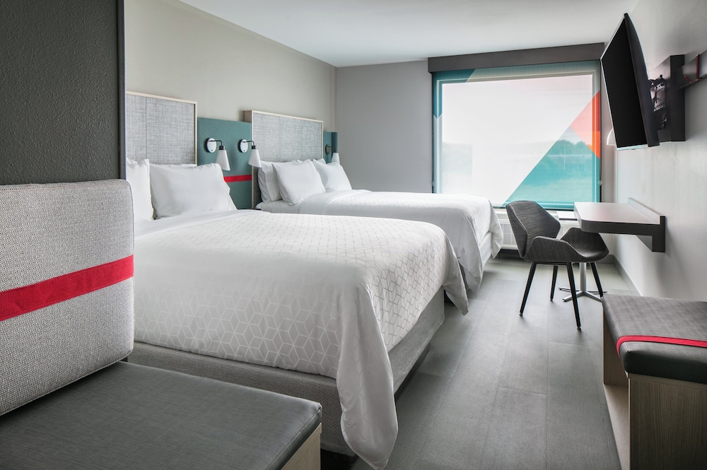 غرفة قياسية بسريرين كوين، Avid Hotels Roseville - Minneapolis North 3/5