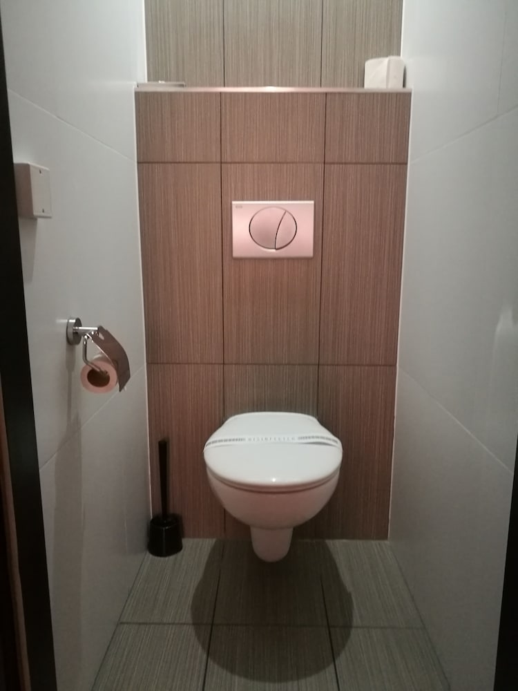 Purpur Aparthotel 47/48