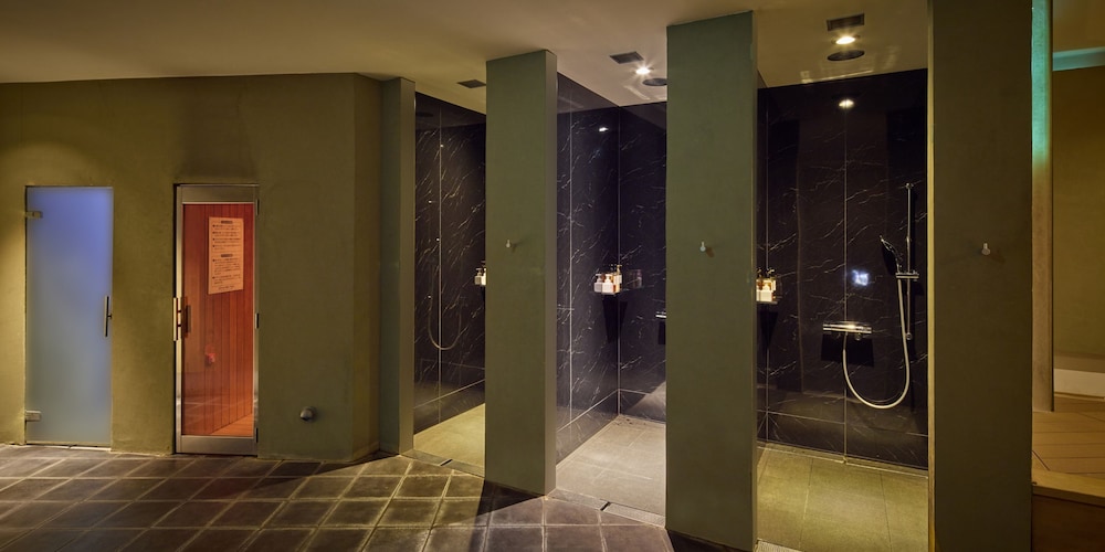 Okinawa NaHaNa Hotel & Spa 34/67