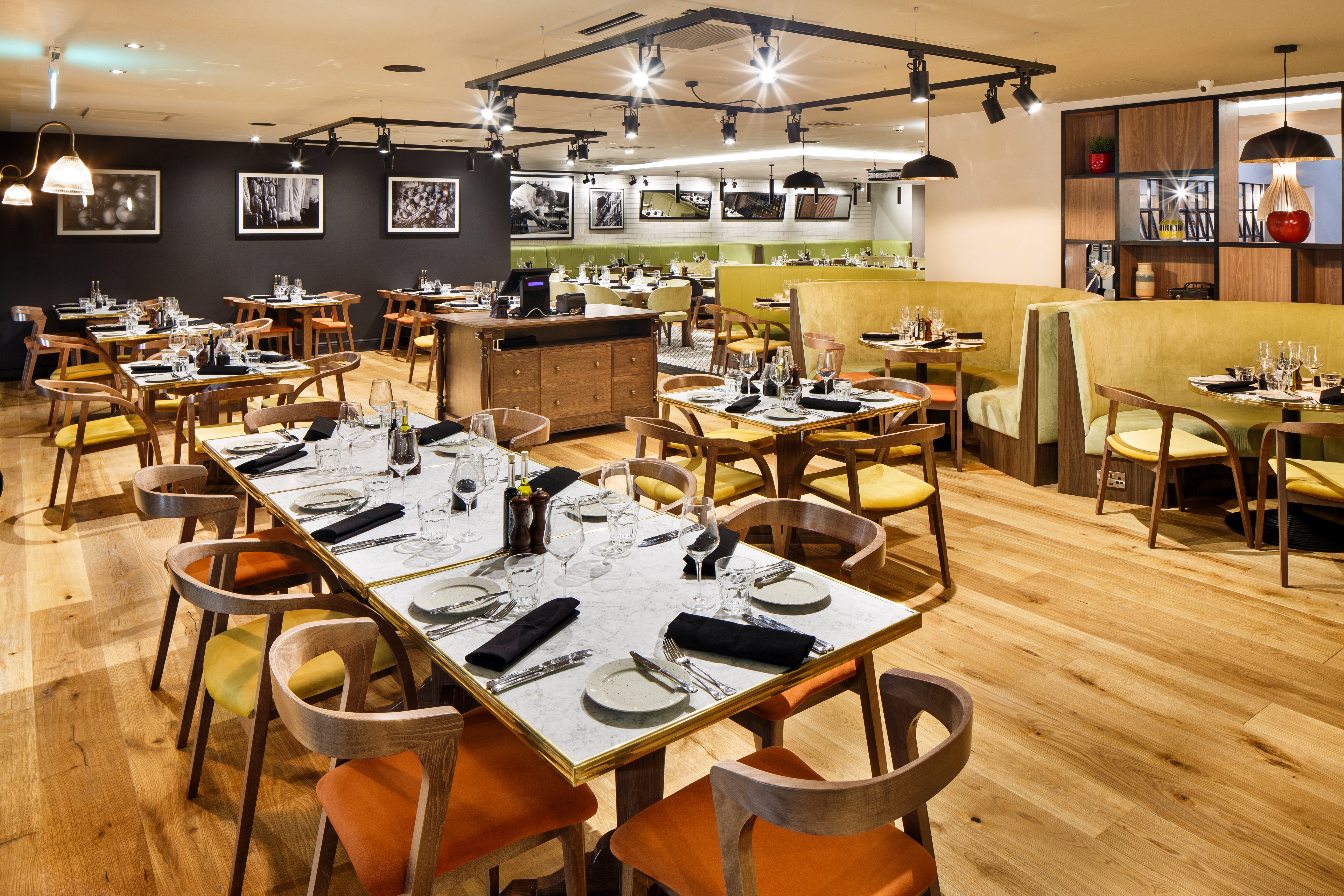 HOLIDAY INN BRENTWOOD M25, JCT 28 56/74